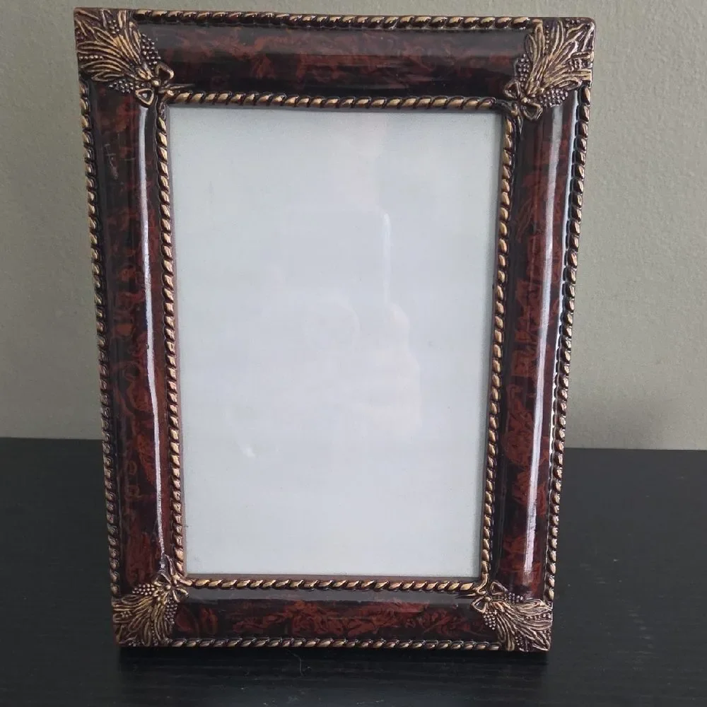 Elegant Brown and Gold Picture Frame